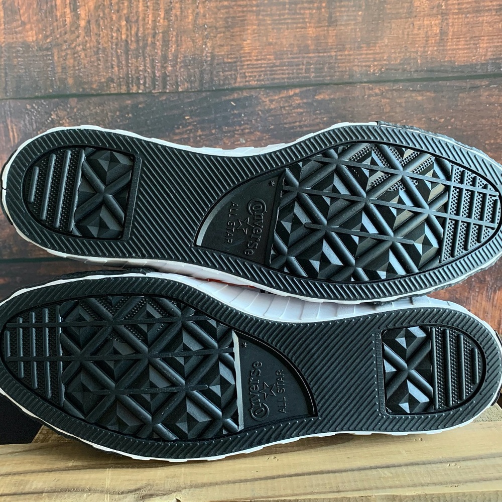 Converse Chuck Taylor - Picture 10 of 14